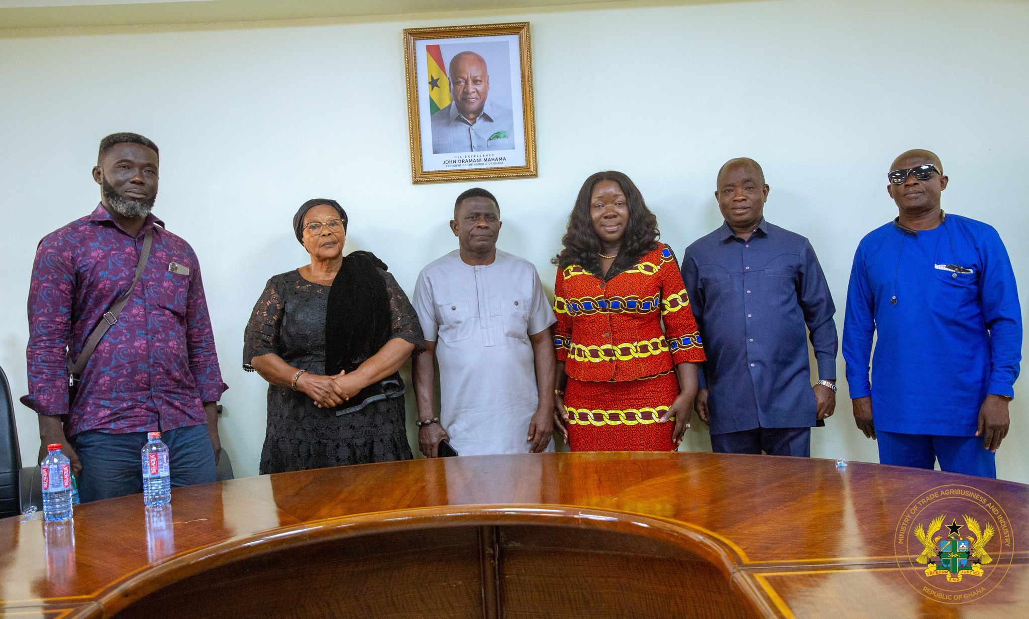 Gov’t Moves to End Tomato Supply Standoff as Trade Minister Meets Stakeholders